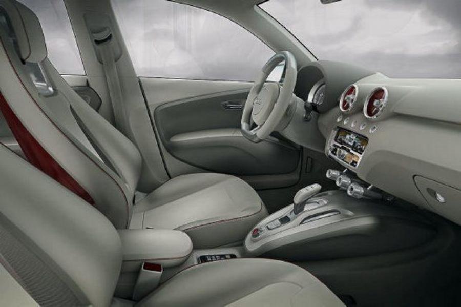 Интерьер Audi A1 Sportback Concept 2008 года  (фото 42 из 56)